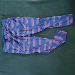 Danskin Now leggings